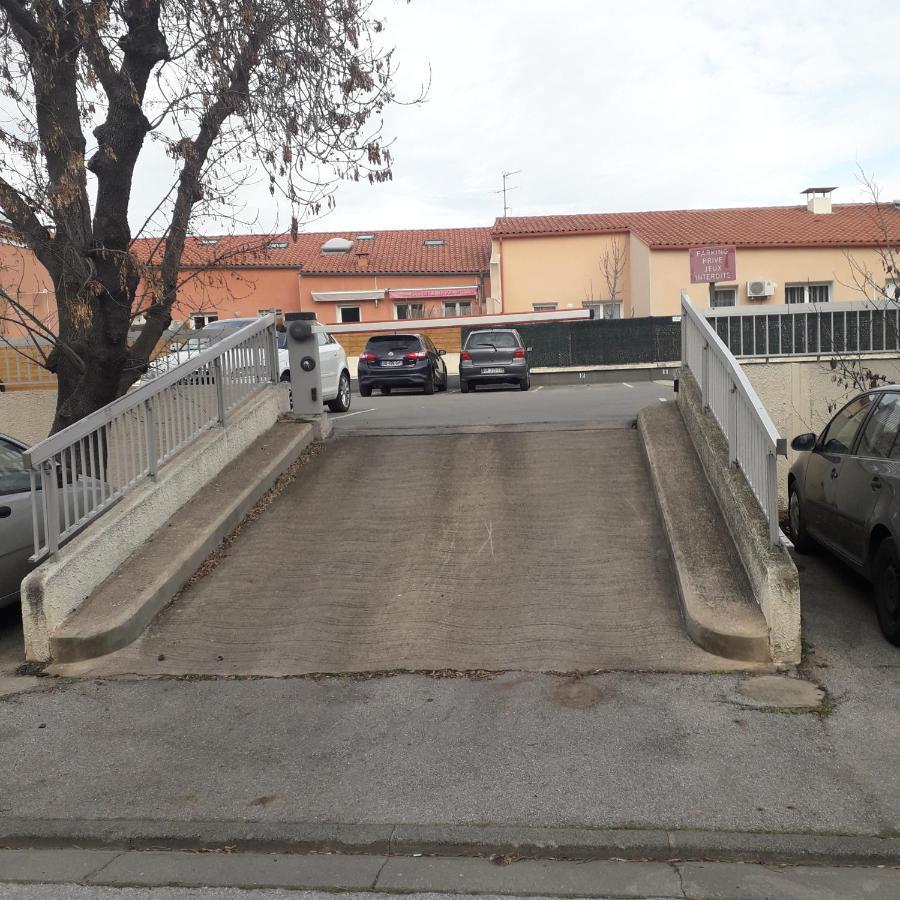 Charmant Studio Avec Climatisation Et Parking Perpignan Eksteriør billede